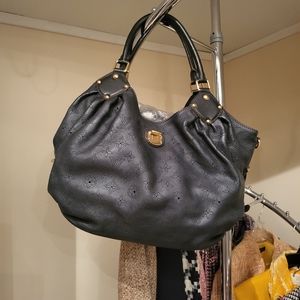 Louis Vuitton Mahina hobo XL